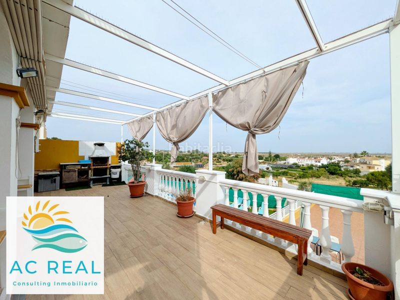 Foto 5387d86a-7243-4e42-bb85-b636dd2da27d. Xalet amb aparcament piscina a Ayamonte ciudad Ayamonte