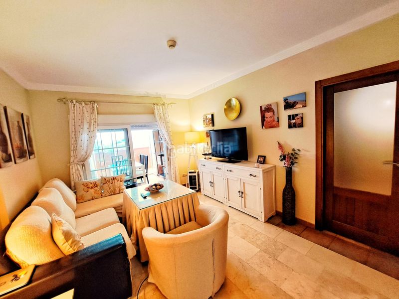 Foto 09513e32-b0c9-443b-85f4-c2cdd5eef3f6. Apartament a avenida de los cisnes 38 a Isla Canela Ayamonte