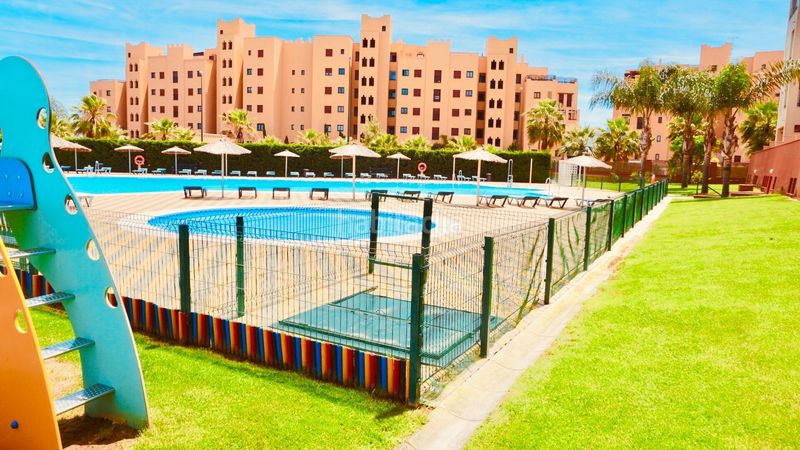 Foto 9783ec36-17e2-4296-bf58-4f659bd13000. Apartament a avenida de los cisnes 38 a Isla Canela Ayamonte