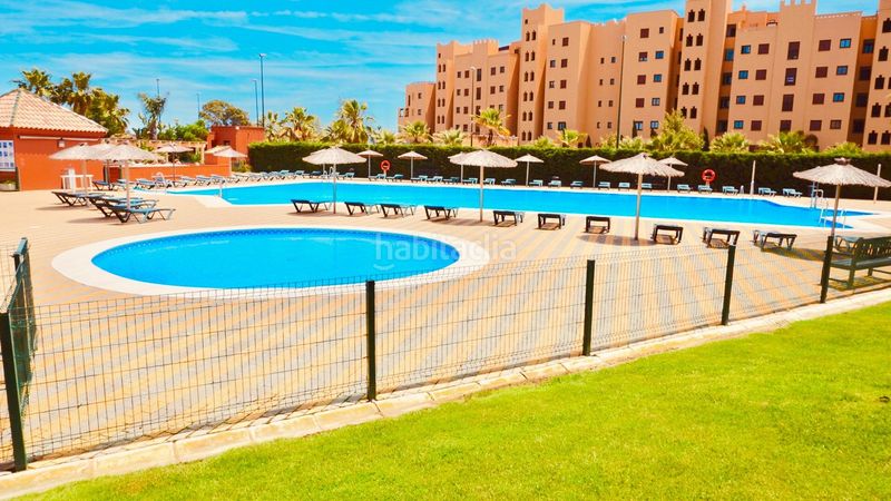 Foto c53ebdd3-148c-4918-afa4-6557625b77bd. Apartament a avenida de los cisnes 38 a Isla Canela Ayamonte