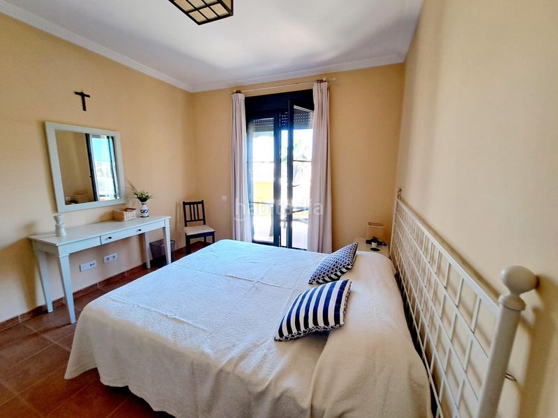 Foto a153dff4-3aeb-4db0-8942-ef2b8189665e. Apartament amb piscina a Isla Canela Ayamonte