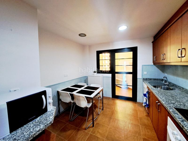 Foto b0e6aeb1-5208-4170-a1cf-86e709797f04. Apartament amb piscina a Isla Canela Ayamonte