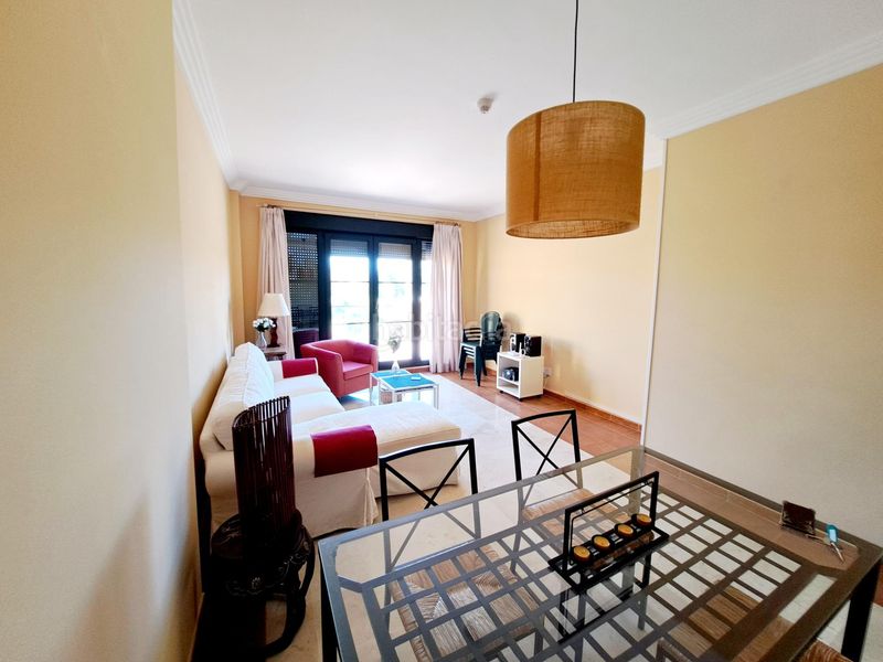 Foto c0990203-a5b4-4e03-ad26-6c062eace161. Apartament amb piscina a Isla Canela Ayamonte