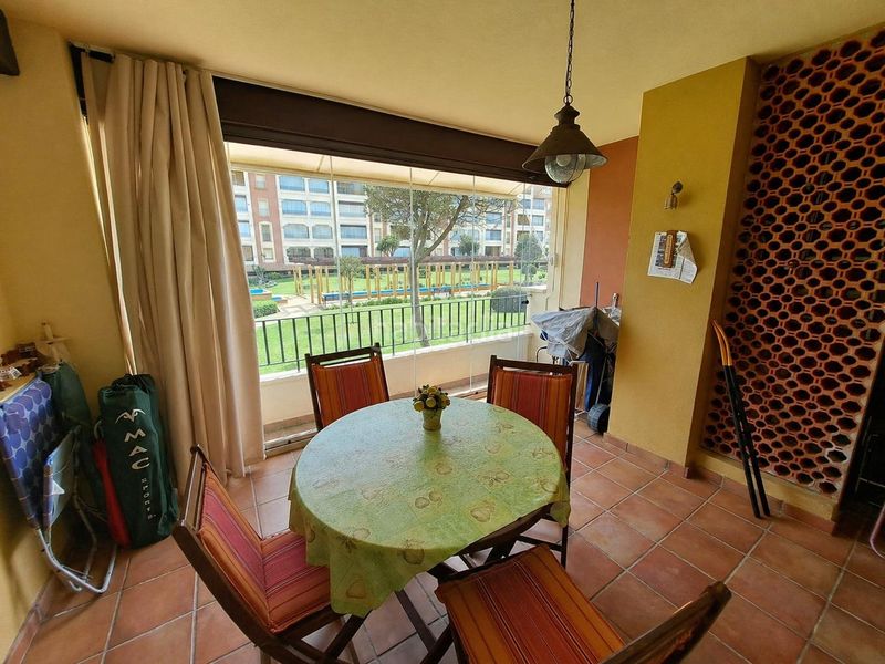 Foto 6df4a3ae-a3da-4d00-bace-3cea80dca310. Apartament a avenida avenida cisnes 1 a Isla Canela Ayamonte