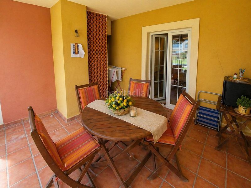 Foto cd8907af-18f5-4bf3-b375-54bc186e4e8b. Apartament a avenida avenida cisnes 1 a Isla Canela Ayamonte