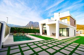 Xalet a Balcón de Finestrat-Terra Marina. Deslumbrante villa de lujo de diseño moderno muy cerca de benido