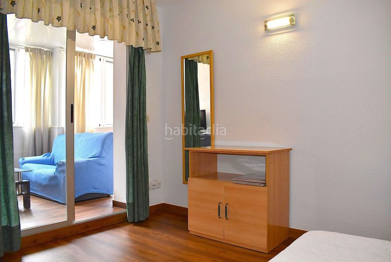 Foto 4c1c4c94-e086-496e-a191-0681443223c7. Alquiler dúplex precioso apartamento dúplex en pleno centro en Benidorm