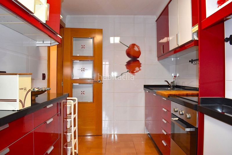 Foto 6550cbc0-971a-4df0-b869-0c8783e3a702. Alquiler dúplex precioso apartamento dúplex en pleno centro en Benidorm