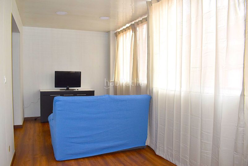 Foto 69531f34-a38d-4e49-b24e-98e97416b5a6. Alquiler dúplex precioso apartamento dúplex en pleno centro en Benidorm