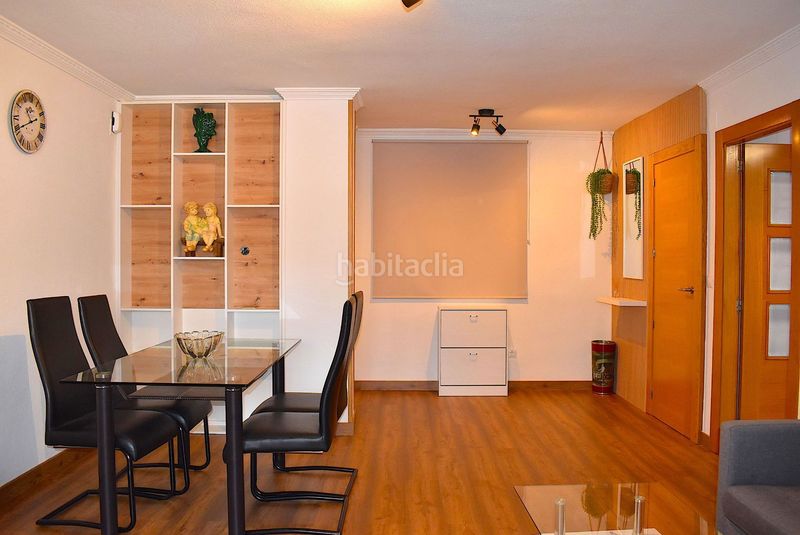 Foto 6a496d23-55d9-476c-b054-5d2a6996509f. Alquiler dúplex precioso apartamento dúplex en pleno centro en Benidorm