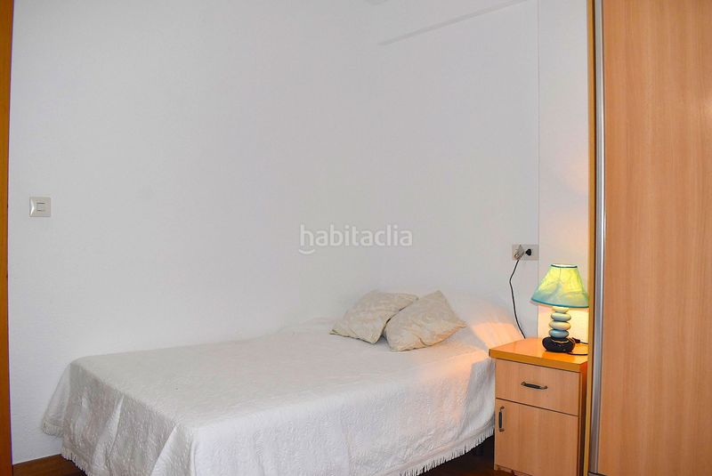 Foto 9efd5216-470b-4a86-921c-efceb5b48424. Alquiler dúplex precioso apartamento dúplex en pleno centro en Benidorm