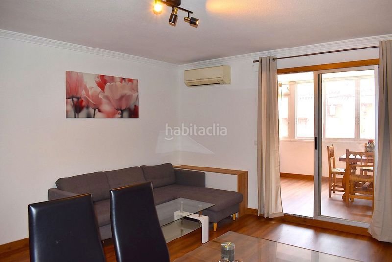 Foto a1823013-6e61-4f33-9049-3bc29889d882. Alquiler dúplex precioso apartamento dúplex en pleno centro en Benidorm