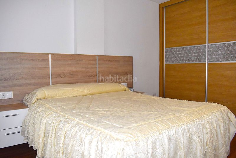 Foto d4ea1d7c-6704-43e8-908e-a06143fdc608. Alquiler dúplex precioso apartamento dúplex en pleno centro en Benidorm
