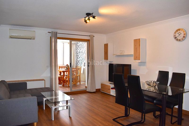 Foto fa62e53f-52fe-410d-8d72-7e8afa168e07. Alquiler dúplex precioso apartamento dúplex en pleno centro en Benidorm