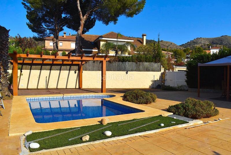 Foto 44df13d7-3cec-460d-bebd-cdabcc869af8. Casa amb calefacció piscina a Sierra Helada Benidorm