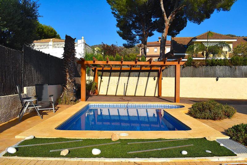 Foto 82b827c1-793a-4f92-8294-6ac639900158. Casa amb calefacció piscina a Sierra Helada Benidorm