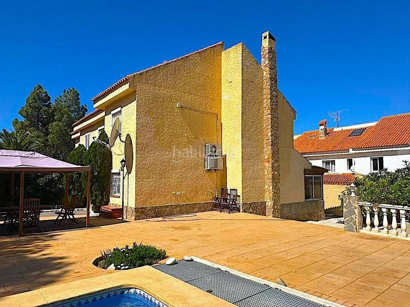 Foto 83f63eb4-5c0a-41c8-8741-42560a9d666b. Casa amb calefacció piscina a Sierra Helada Benidorm