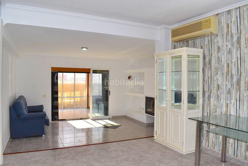 Foto bb01e6d5-af73-46c7-bfb9-f119e5cc910c. Casa amb calefacció piscina a Sierra Helada Benidorm