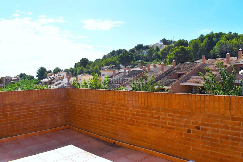 Foto 12ee2847-c69e-4023-b320-c0052fff6330. Semi detached house with heating pool in El Tossal-Bello Horizonte Nucia (la)