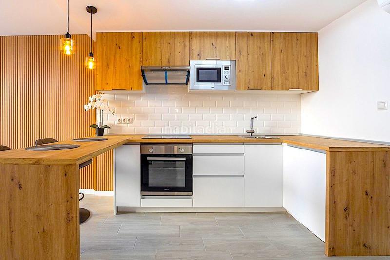 Foto 03cae9ae-ca3b-4eea-95ff-ba32b85fbed3. Alquiler piso fantástico apartamento reformado en pleno centro en Benidorm