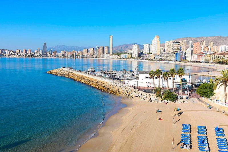 Foto ef35f19f-469b-4020-a210-920a66d11b5f. Lloguer pis a Centro Urbano Benidorm