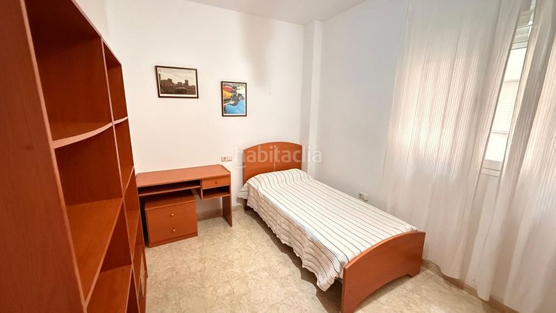 Foto 9242c532-cfe4-49ab-ad8e-afd92ce924c3. Pis amb calefacció a Adra