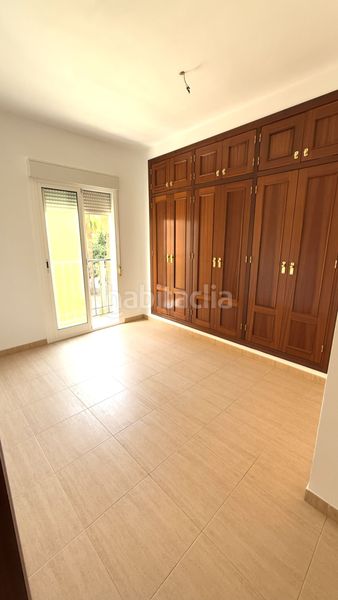 Foto e39886f5-f9ee-439b-bb63-33ed2a2e40a2. Pis a Adra