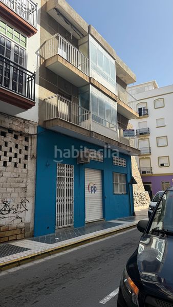 Foto 01b16960-13bb-470d-b739-e4347061f5c2. Edificio in Adra