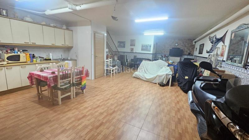 Foto e3a02869-5e5d-4cb5-a514-a4eb5cacf69f. Casa adossada a Adra