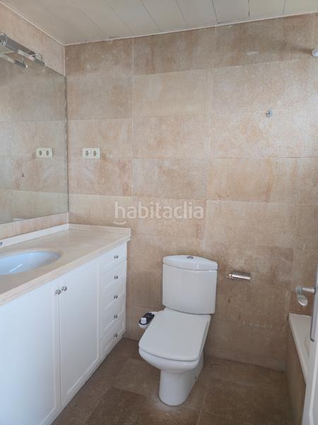 Foto 204ddc3e-ff16-422f-8132-583259d9efcd. Location appartement avec cheminée chauffage parking dans Barcelona