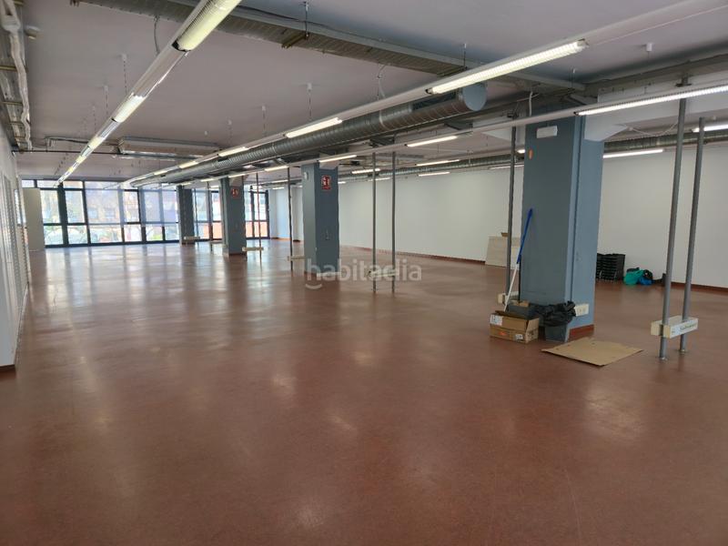 Foto 23d83d0a-f673-43e7-aaf4-c3a460e666f2. Miete büro mit heizung in Dreta de l´Eixample Barcelona