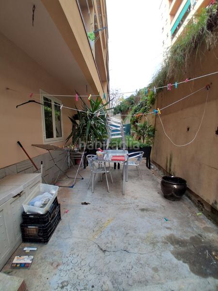 Foto 7a1787dc-c16a-46d7-8009-f9b1aa2af49d. Lloguer pis amb calefacció a Turó de la Peira Barcelona