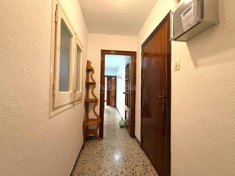 Foto 3dd7ab31-cafb-49ed-94ef-1d9e5315e4db. Piso s sole en Prosperitat Barcelona