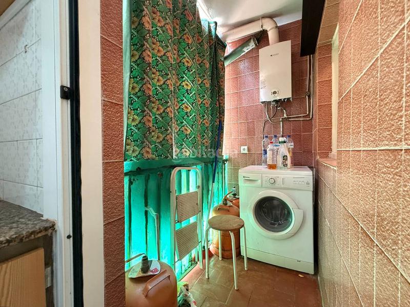 Foto 7aa9df04-a643-4cb3-852a-fa7053b531d2. Piso s sole en Prosperitat Barcelona