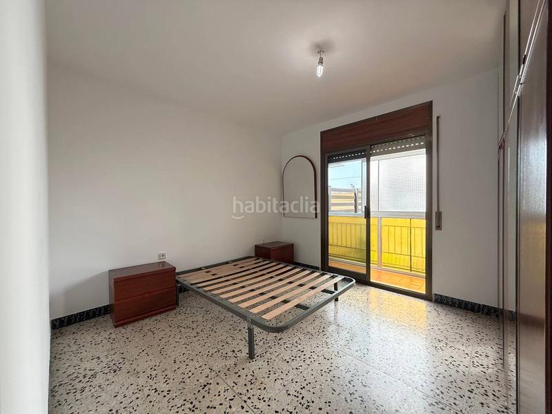 Foto 9e36d39e-ba5b-441f-8baa-e84c2a790dce. Piso s sole en Prosperitat Barcelona