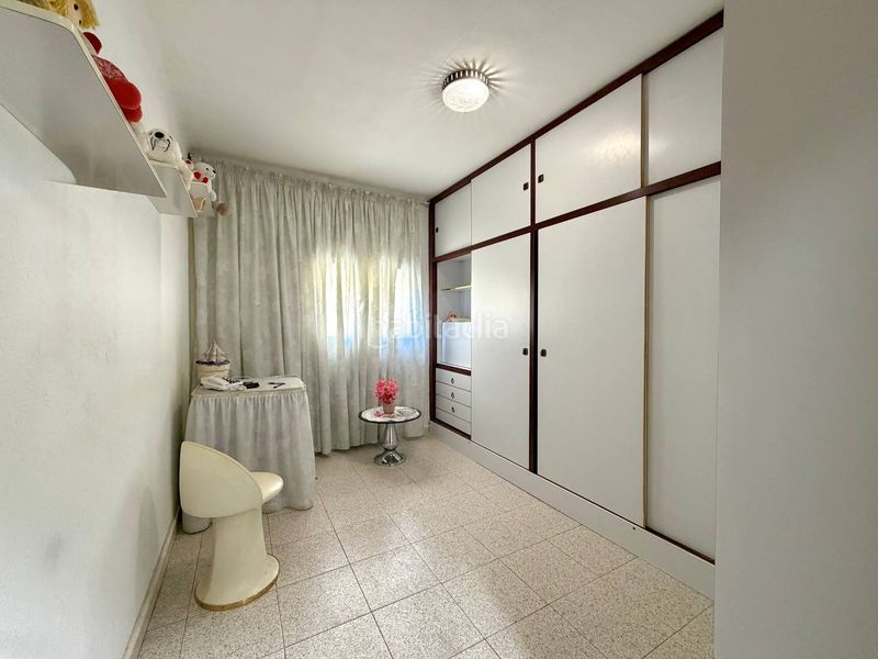 Foto b9bf6e0a-65d7-422d-8f0a-50b265ceeebc. Piso s sole en Turó de la Peira Barcelona