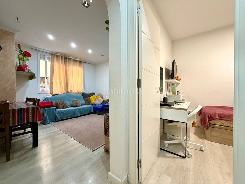 Foto c968ef9e-d541-411f-8bac-a7e3179251b8. Pis a Turó de la Peira Barcelona