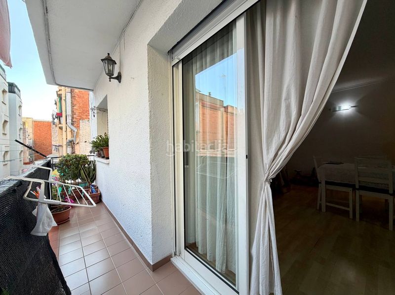 Foto cefa77e8-f73e-44fc-b14c-8f9bb69ac20c. Flat in Prosperitat Barcelona
