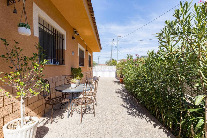 Foto d9d91f83-bb72-47c5-90d7-346345972228. Casa con parcheggio in Puente Tocinos Murcia