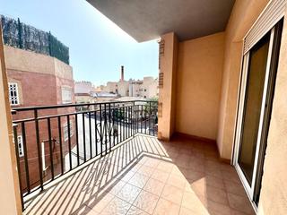 Appartement  Calle calle de gibraltar, 1. Estupendo piso en algezares