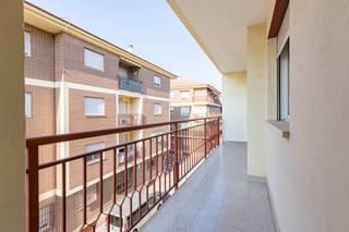 Etagenwohnung en Calle portada 6. Magnifico piso puente tocinos 3 dormitorios garaje y trastero