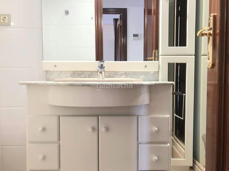 Foto 53c9d7c2-863c-41c4-bf5b-4e9185d9afb3. Alquiler piso en pleno corazón . alquiler de piso en plaza camachos. en Murcia