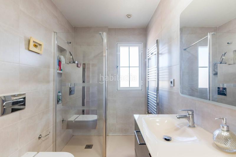 Foto d3fdee39-22b5-4288-8666-7341a555103b. Xalet amb calefacció aparcament a Los Dolores Murcia