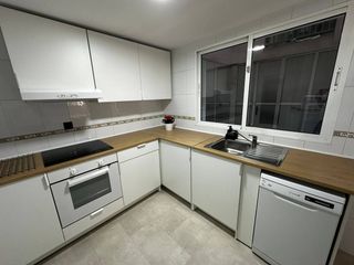 Apartament a Ronda Sur. Ronda sur  apartamento con gareje y trastero reformado