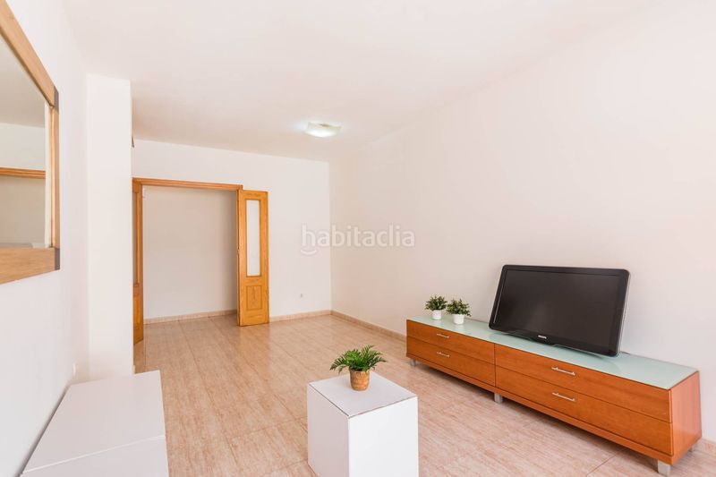 Foto a894849b-ffb9-4821-87fa-eeb03b1c2ac7. Pis amb aparcament a Beniaján Murcia