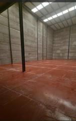 Lloguer Nau industrial  To-2437. Nave con mucha altura , porton de 5x5, con mucho aparcamiento y