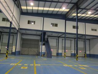 Lloguer Nau industrial a Borox. Varias opciones