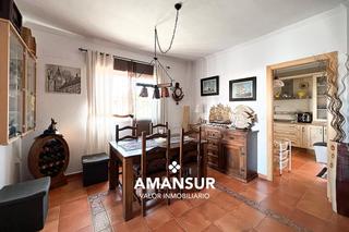 Casa en Cartaya. Gran casa con estilo en cartaya