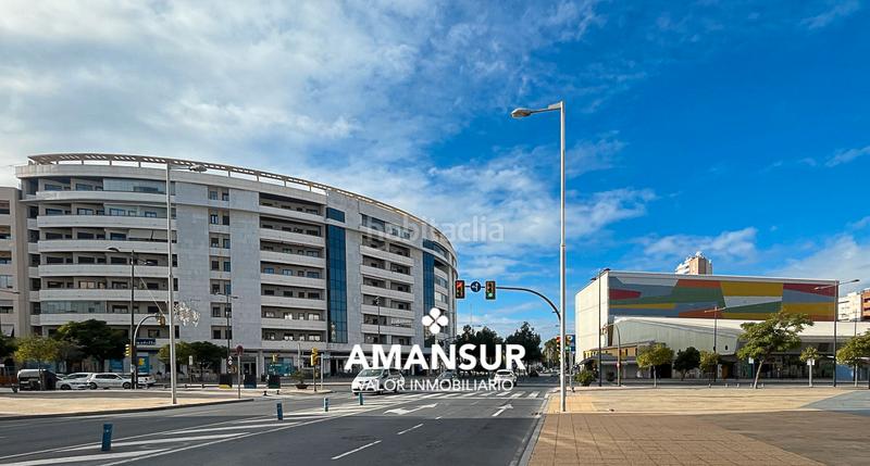 Foto 395119d3-73dd-4bbb-b5da-ec97f54df3c9. Location local commercial dans Pescadería Huelva