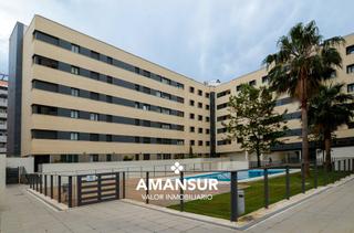 Lloguer Pis  Calle villa de madrid. Alquiler de vivienda premium con zonas comunes junto al centro